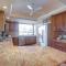 Palm Desert Escape with Patio and Shared Pool! - 棕榈荒漠