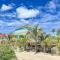 Plage 37 Orient Bay beach front with pool access
