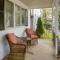 Centrally Located New Jersey Home with Private Yard - 兰伯特维尔