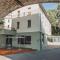 Montreux Youth Hostel