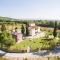 Farmhouse with swimming pool surrounded by greenery just 20 minutes from Arezzo