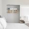 Redondo Beach 1BR w Pool Gym 1 block from beach LAX-437 - شاطئ ريدوندو