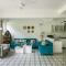 El Rocio by The Blue Kite - Estate 2BHK Apartments in Assagao with Common pool, Free Parking, 8 min away from Vagator Beach