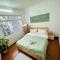 Local Me - Exclusive Centre Room