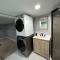 Comfy Lower Lvl Apt with Jetted Tub Near Uptown and UNC