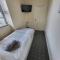 Dublin Packet - Single room 3