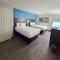 La Quinta by Wyndham Houston Stafford Sugarland
