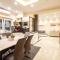 Victoria Suites