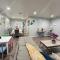 Happy Disneyland 3 Bedroom Home - Midway City