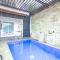 Villa Biru with Private Pool & Balcony