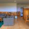 Islander Lodge Apartments