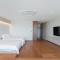 Sharp & Flat Hotel - Gyeongju