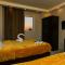Venus Pyramids Inn - Top Roof Access W Free Break Fast - 开罗