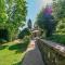 Tuscany Villa Gorello. Villa in Toscana. Jacuzzi con tetto in cristallo,piscina