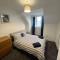Substantial 5 Bed Townhouse