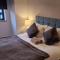 Country Style, 2 bedroom house, Parking and superb location Country Style, 2 bedroom house, Parking and superb location