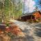 Couples Getaway Log Cabin in the White Mountains - Intervale