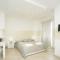 Room in BB - BB Balconi Sul Mare Suite with hydromassage faro Bianco