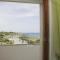 Room in BB - BB Balconi Sul Mare standard room with balcony overlooking the sea la Staffa