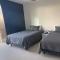 Peninsula Luxury Apartments with ocean front and espectacular views - no pets