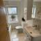 Lovely Two Bedroom House in Central Kidlington
