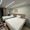 Crowne Pyramids view inn - 开罗