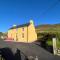 Hidden Hills Waterville - Private Farmhouse