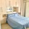Apto 3 dorm completo - 100m Praia - Meia Praia