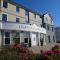 Glen Oaks Lodge