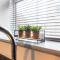 Newark Apartments: Ideal for Contractors with Parking - Balderton