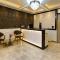 Venus Pyramids Inn - Top Roof Access W Free Break Fast - 开罗