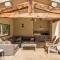 Bastide Blanche Villa with swimming pool and pétanque court in Lourmarin - 卢马罕