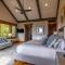 Heavenly Daze at Eagles Nest - بانير إلك