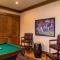 Heavenly Daze at Eagles Nest - بانير إلك