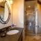 Heavenly Daze at Eagles Nest - بانير إلك