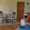 LI Airbnb - NWA mt bike, hike, and golf retreat