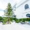 Marble Arch De Loei Hotel
