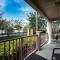 La Vista Lakeview Condo