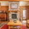 Teton Springs Cabin with Private Hot Tub and Air Conditioning - 维克托