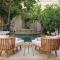 Riad Emberiza Sahari