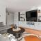 Spacious Modern Home with Separate In Law Suite, Walk to the Beach and Restaurants