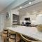 Sea Grape Inn 6- BEACHFRONT Property - Longboat Key