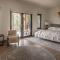 Skylark Chalet