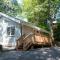 Surfs Inn Guesthouse & Cottages - Ucluelet
