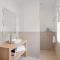 Harbourview House Apartment