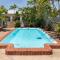 Palm View Holiday Apartments