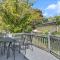 Prime Location, Cozy & Spacious home in Schaumburg