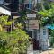 Bang sit Guest House