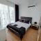 Luxury Four Seasons Life Sea Front Apartment 6-C