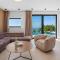 NEW! Stylish Villa Olea with heated pool and panoramic sea views - Podstrana